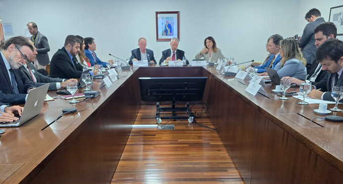 Casagrande participa de reunião preparatória para a COP30 em Brasília