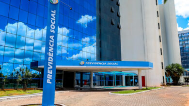 Justiça Federal dá 48h para governo Lula explicar fraudes no INSS