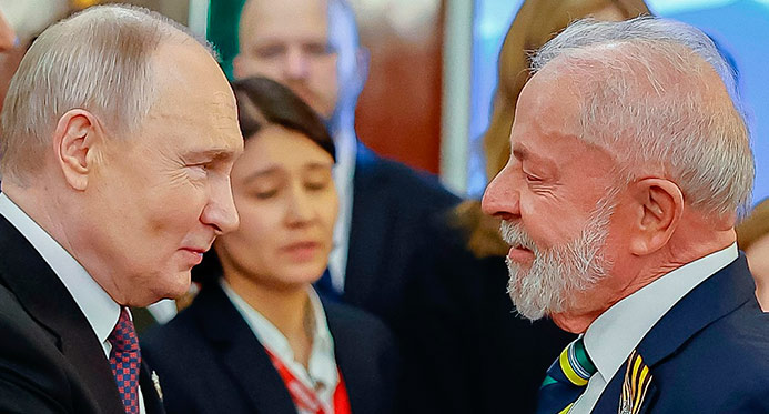 Lula diz que pedirá a Putin que participe de negociação com Zelensky