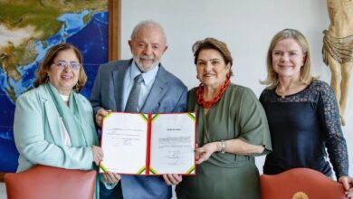 Lula empossa Márcia Lopes no Ministério das Mulheres