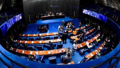 Senado aprova projeto que proíbe atletas e influencers em anúncio de bets