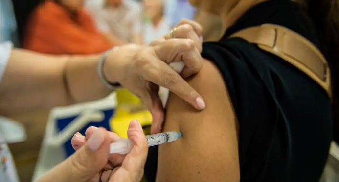 Vacinação contra gripe tem dia ‘D’ neste sábado (10) de norte a sul do Estado