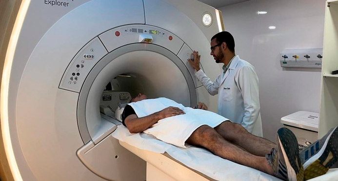 ‘Corujão da Ressonância Ortopédica’: estratégia amplia atendimentos de ressonância ortopédica pelo SUS no sul do Estado