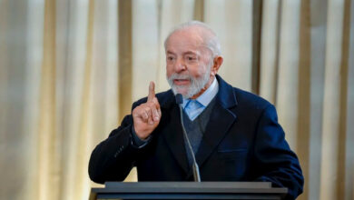 “Bonitão como estou, extrema direita não volta”, diz Lula sobre 2026