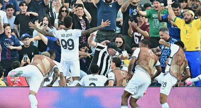 Copa do Mundo de Clubes 2025: Botafogo e Palmeiras buscam classificação, veja jogos e horários do dia