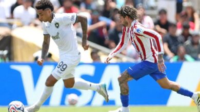 No Grupo da Morte, Botafogo se classifica, mesmo com derrota