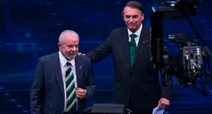 Pesquisa: 45% dizem ter mais medo de Bolsonaro voltar; 40%, de Lula continuar