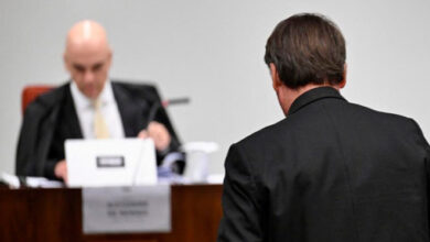 Após entregar defesa, Bolsonaro aguarda definição de Moraes sobre prisão