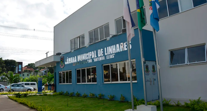 MPC/ES quer que veículos usados por vereadores de Linhares sejam identificados