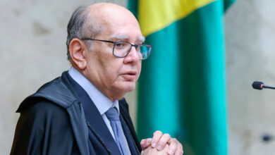 Para ministro do STF, Brasil vive capítulo de resistência democrática