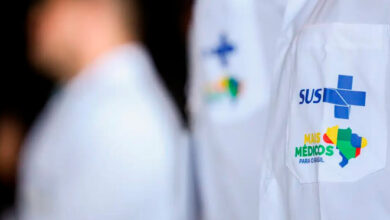 EUA revogam visto de brasileiros que participaram da criação do programa Mais Médicos