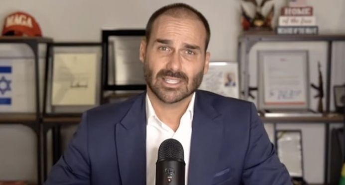 Eduardo Bolsonaro pede para exercer mandato como deputado remoto nos EUA