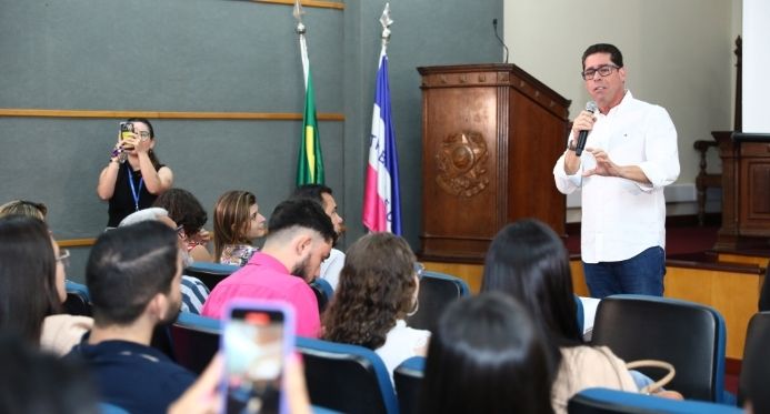 Na Ales, vereadores do ES participam de seminário para melhorar comunicação com a população