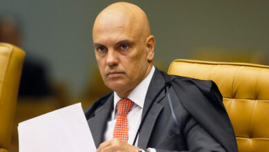 Oposição diz ter reunido 41 assinaturas para pedir impeachment de Moraes