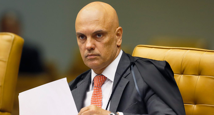 Oposição diz ter reunido 41 assinaturas para pedir impeachment de Moraes