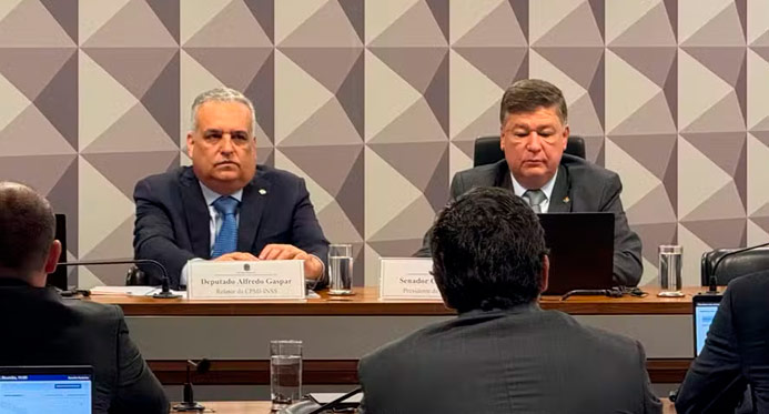 Oposição elege presidente e relator da CPMI do INSS