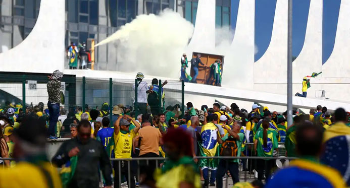 STF responsabilizou 1.190 pessoas por atos antidemocráticos de 2023