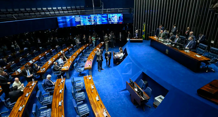 CCJ do Senado pode enterrar PEC da Blindagem nesta quarta (24)