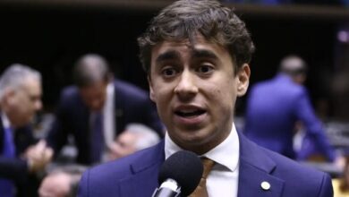 Deputado pede prisão de Nikolas Ferreira por suposto benefício ao PCC