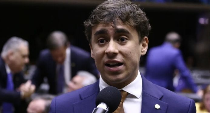 Deputado pede prisão de Nikolas Ferreira por suposto benefício ao PCC