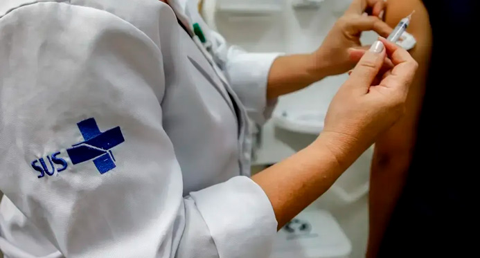 Governo amplia mobilização de vacina contra HPV em jovens até dezembro