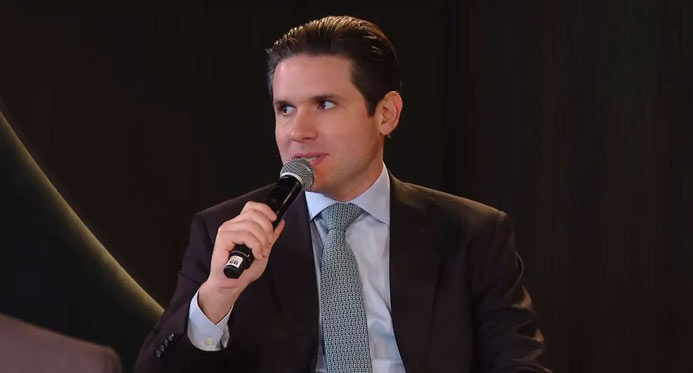 Hugo Motta sobre Lula: “Eleito 3 vezes, caminhando para a 4ª eleição”