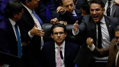 Oposição reforça ofensiva por anistia após protestos; governo estuda veto