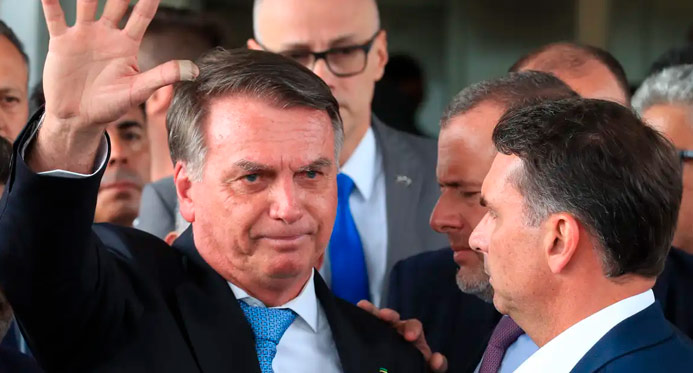 Trama golpista: STF inicia julgamento de Bolsonaro e mais sete aliados