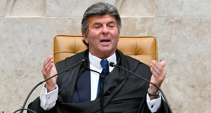 Fux diz que cometeu injustiças em julgamentos do 8 de janeiro