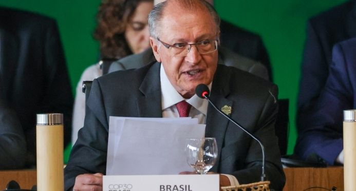Alckmin cobra 'ações concretas' e defende mapa para transição energética na COP30