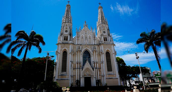 Governo do Estado assina termo de fomento para restauro da Catedral Metropolitana de Vitória