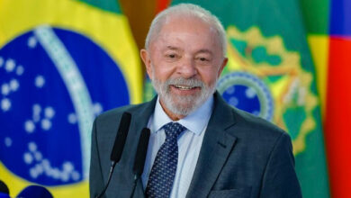 Lula sanciona lei que proíbe uso de linguagem neutra em órgãos públicos
