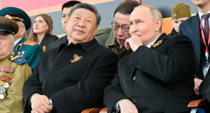 Maduro busca apoio de Rússia e China em meio à escalada de tensões com os EUA