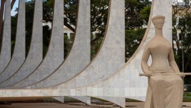 STF inicia julgamento de recurso que define futuro da prisão de Bolsonaro