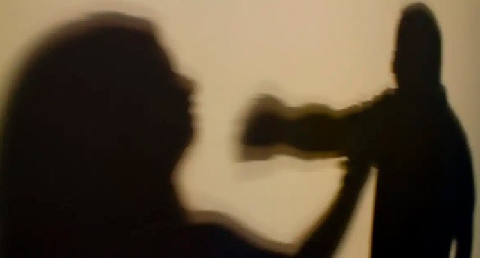 Violência afeta 840 milhões de mulheres no mundo, diz OMS