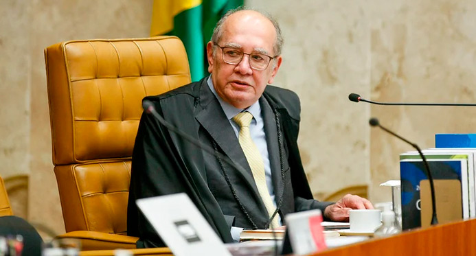 Apenas a PGR pode mover impeachment contra ministros do STF, decide Gilmar