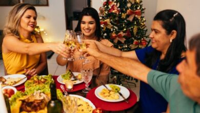 Beber e comer bem nas festas de fim de ano sem abrir mão da saúde
