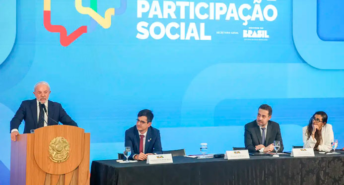 "Faz parte da minha agenda", diz Lula sobre enfrentamento ao feminicídio e violência de gênero