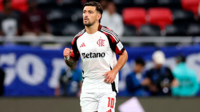 Flamengo vence Cruz Azul e fica a um jogo da final contra o PSG