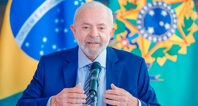 Lula assina indulto de Natal e deixa de fora presos pelo 8/1 e delatores