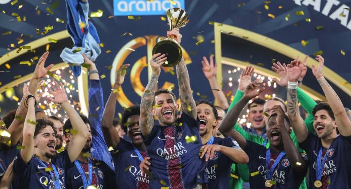 PSG bate Flamengo nos pênaltis e é campeão mundial