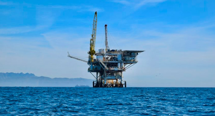 Dinheiro da venda de petróleo da Venezuela será mantido em contas dos EUA