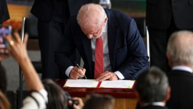 Lula sanciona Orçamento de 2026 de R$ 6,54 trilhões com foco em saúde e educação e vetos a emendas