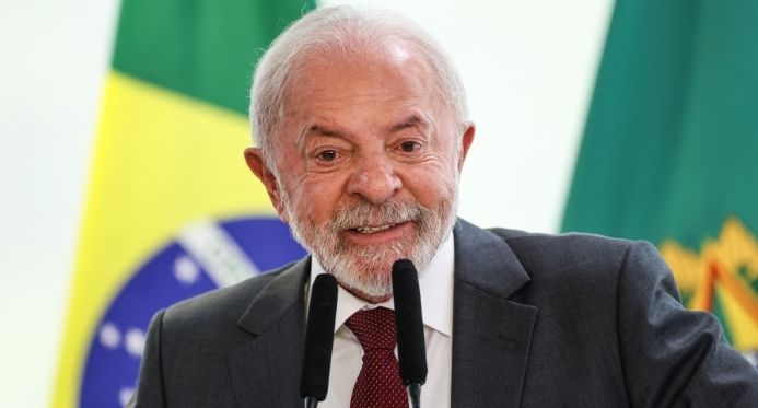 Pesquisa aponta Lula na liderança em todos os cenários da eleição presidencial de 2026