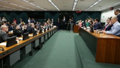 Proposta que extingue escala 6x1 e reduz jornada para 36 horas é enviada à CCJ da Câmara