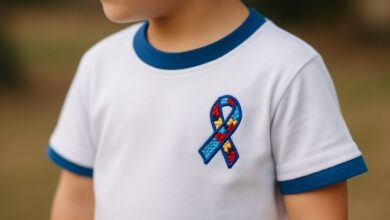 Uniforme escolar no ES poderá ter símbolo para identificar alunos com autismo