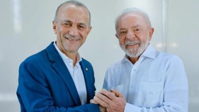 Lula confirma pré-candidatura de Helder Salomão ao Governo do Espírito Santo