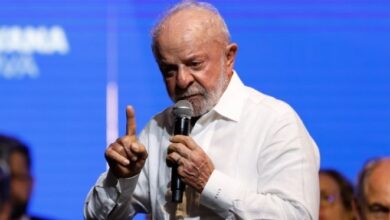 “Opala é o pai dele, que está no desmanche”, diz Lula sobre provocação de Flávio Bolsonaro