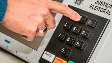 Eleitor tem um mês para regularizar o título e poder votar em outubro