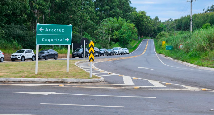Governador inaugura pavimentação de rodovia e anuncia Contorno Rodoviário Sul de Aracruz